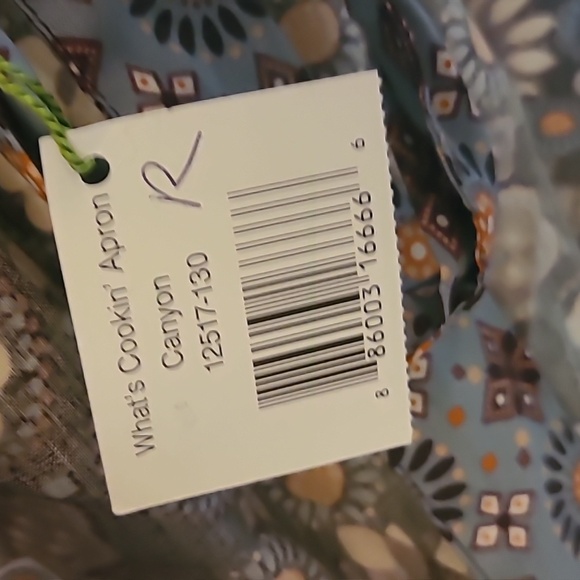 NWT Vera Bradley apron skirt - Picture 5 of 8